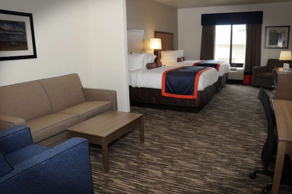 BEST WESTERN PLUS ARDMORE INN (Ardmore)